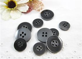 定制西装纽扣扣法